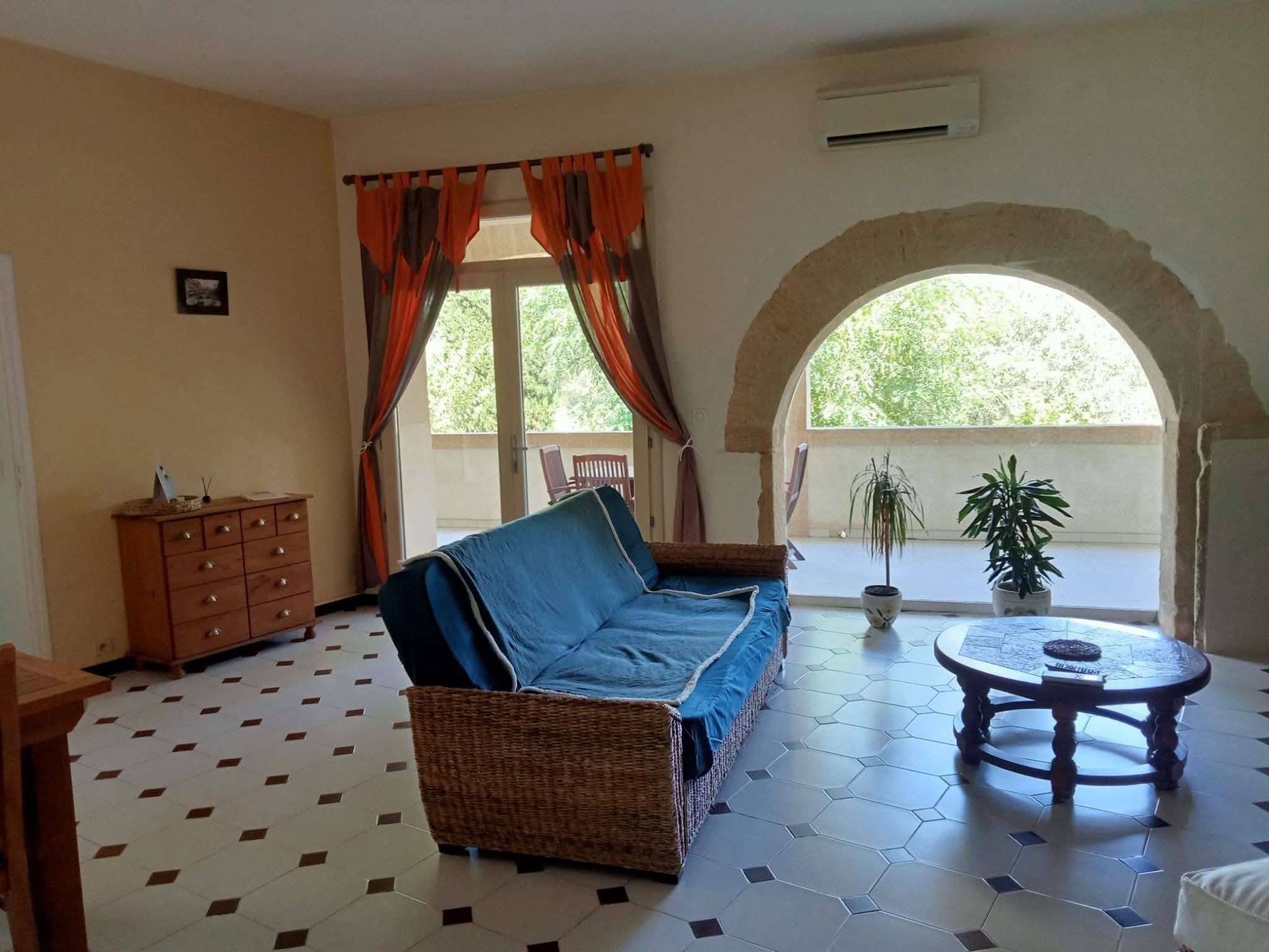 Appartement à louer à Remoulins, 64,46 m², 2 pièces – photo 3 sur 8